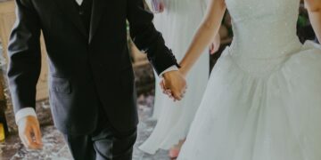 من يعتقد أن العالم بعد الكورونا سيكون أحسن حال فهو واهم