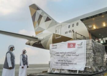 الإمارات تقدم نصف مليون جرعة من لقاح كورونا إلى تونس