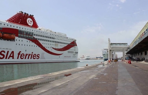 ميناء حلق الوادي: عشرة آلاف مسافر و4000 سيارة خلال يوم واحد