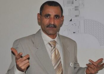 فيصل التبيني يدخل في إضراب جوع