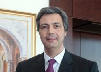 خليل الغرياني: ‘حوالي 17 قطاعا قامت بمجهودها لتخفيض الأسعار.. لكنها لن تستمر’