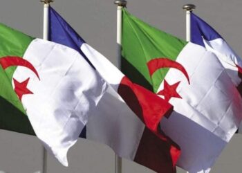 الجزائر تستدعي السفير الفرنسي للاحتجاج على فرض قيود على تأشيرات الدخول