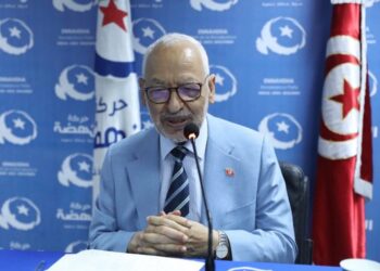 النهضة ترفض تعليق دستور وتحذر من حكم فردي مطلق فاقد الشرعية
