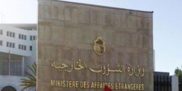 وزارة الخارجية تنفي قطعيا ما يروج حول منع عدد من الليبيين من دخول تونس