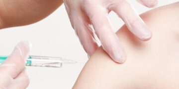 60 بالمائة من كبار السن في تونس يستكملون تلقيحهم ضد كورونا