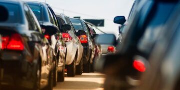 وزارة الداخلية تدعو مستعملي الطريق إلى التقيد بقواعد الجولان